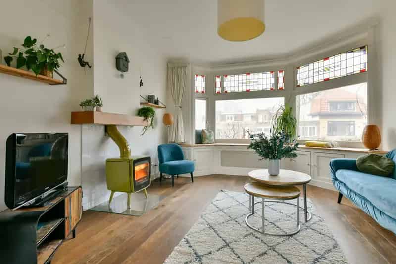 Jaren 30 woning te koop 5 slaapkamers grote tuin Amsterdam