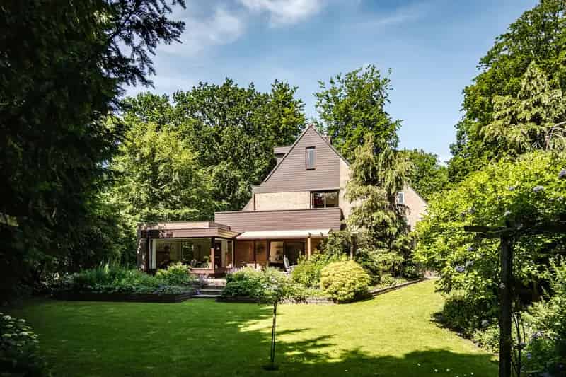 Halfvrijstaande Villa Aerdenhout 6 slaapkamers grote tuin