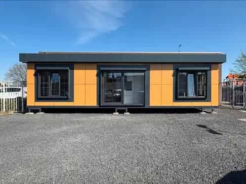 Nieuw Chalet 32m2 Duurzaam Aluminium Composiet 50 Jaar Garantie