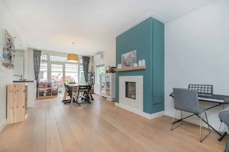 5 Slaapkamers 2 Badkamers Hoekwoning Garage Amstelveen