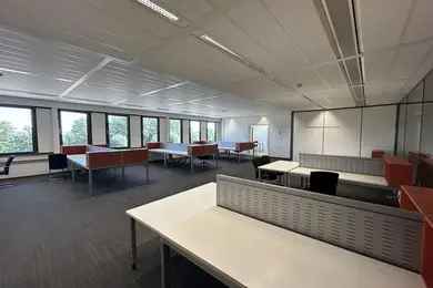 283 m2 kantoorruimte te huur in Honselersdijk
