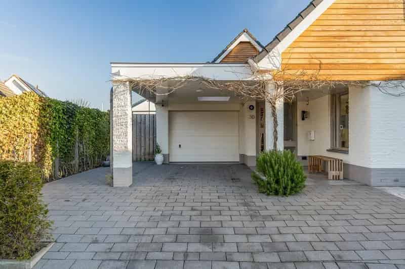 Luxe Vrijstaande Woning 4 Slaapkamers Zwembad Royale Tuin