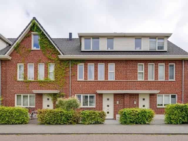 Moderne Eengezinswoning 6 Slaapkamers Amstelveen