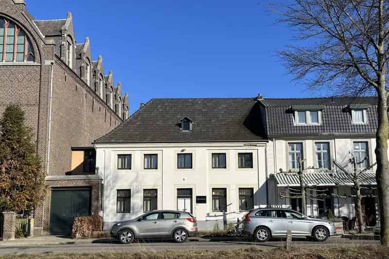 Kantoorruimte te huur Wittem  Herenhuis  Bedrijfsverzamelgebouw