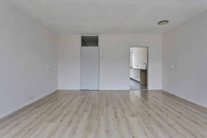 4 Kamer Maisonnette Hoogvliet Zonnig Dakterras Nabij Oude Maas