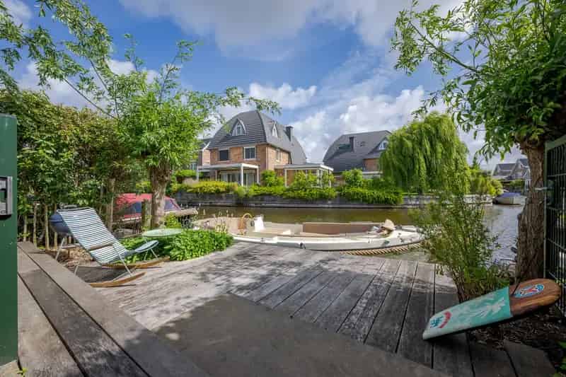 Herenhuis te koop Voorschoten 8 kamers Park Allemansgeest