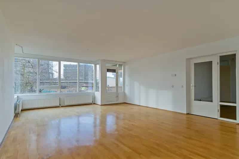 Appartementen en Eengezinswoningen Julianapark Amsterdam