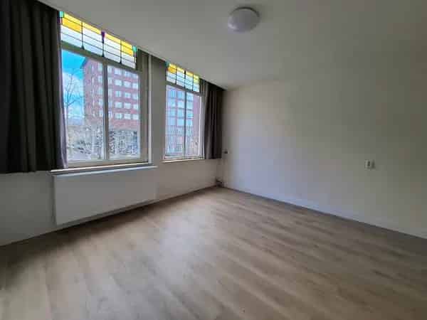 Knusse Studio Breda Centrum Eigen Badkamer en Keuken