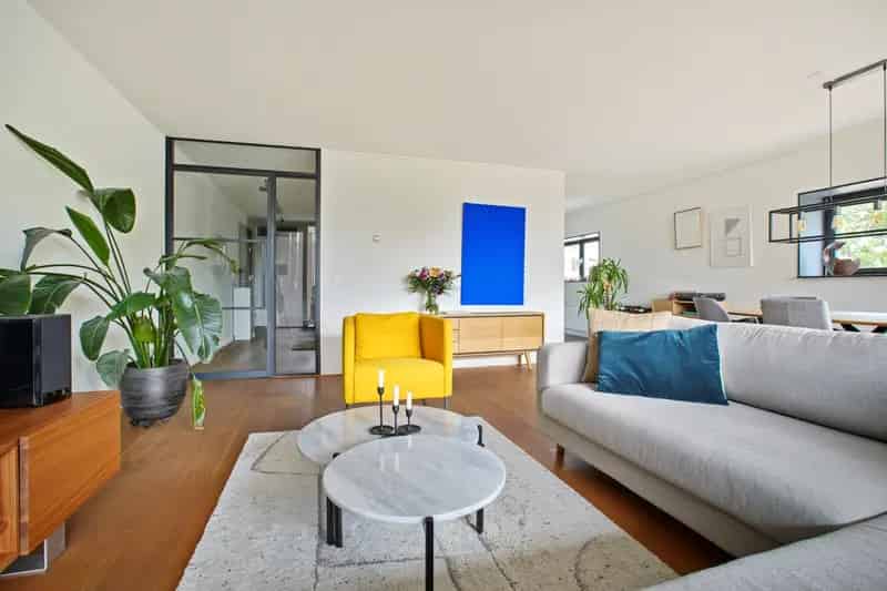 Amsterdam Slotervaart: Luxe 2-kamer appartement met balkon