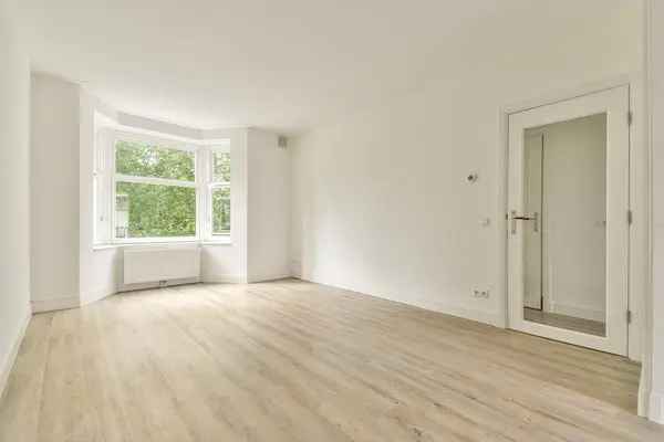 Appartement Stadionkade Amsterdam 2 slaapkamers balkon