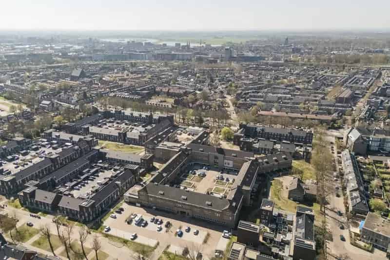 Zorginstelling Deventer | Zoek zorginstellingen te koop: Sint Geertruidenhof 3 7415 AA Deventer 