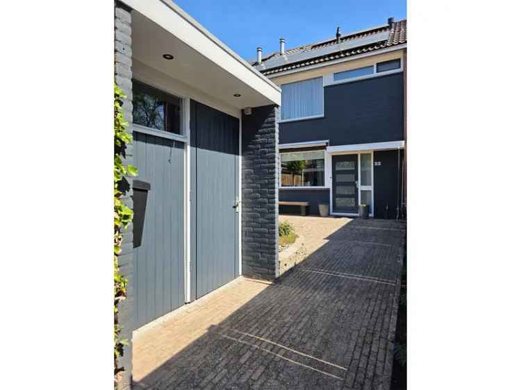 Eengezinswoning Enschede 4 slaapkamers tuin zonnepanelen energielabel A