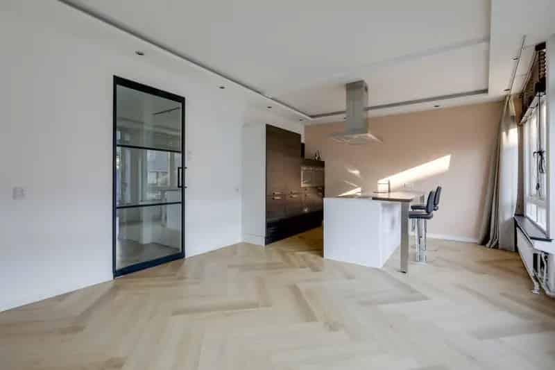 Modern appartement Arnhem centrum  Ruim dakterras