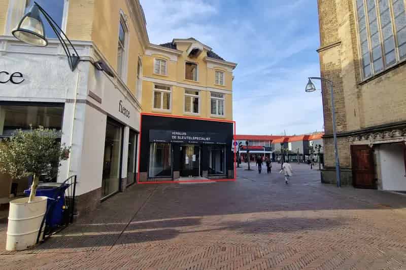 Winkel te Koop Deventer Broederenstraat  88m2