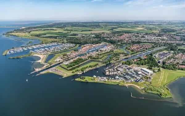 Modern Appartement Veerhaven Nabij Vesting