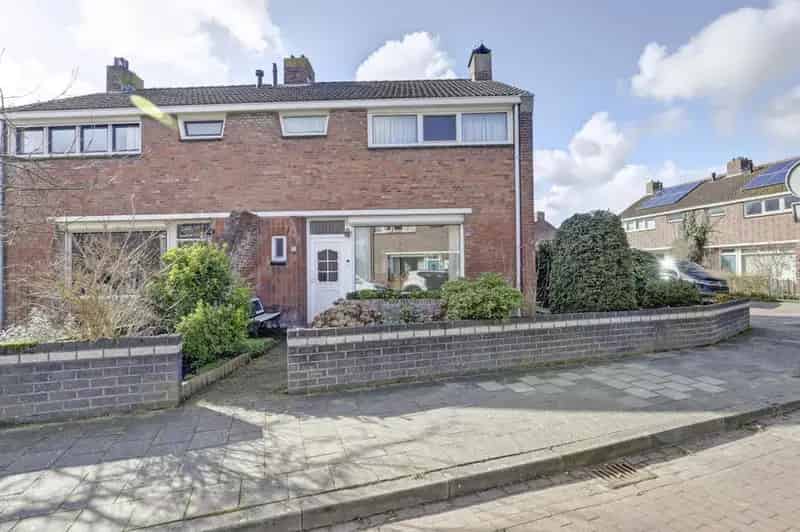 Ruime Hoekwoning Vlissingen 3 Slaapkamers Zonnige Tuin