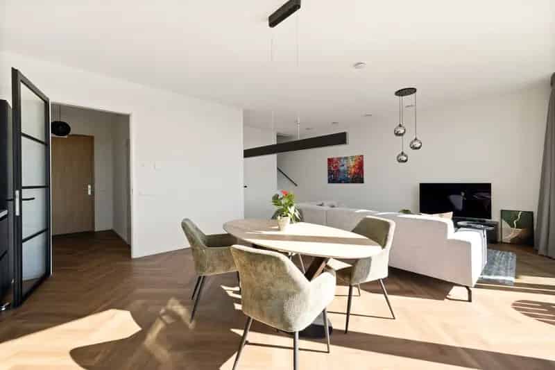 Rotterdam Maas: Luxe 3-kamer Maisonnette A+++ Uitzicht