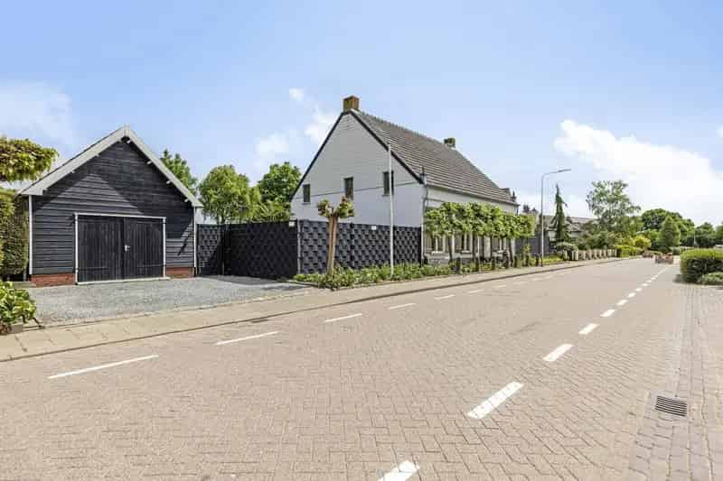 5 Slaapkamers Vrijstaande Woning 1541m2 Ossendrecht Energielabel A