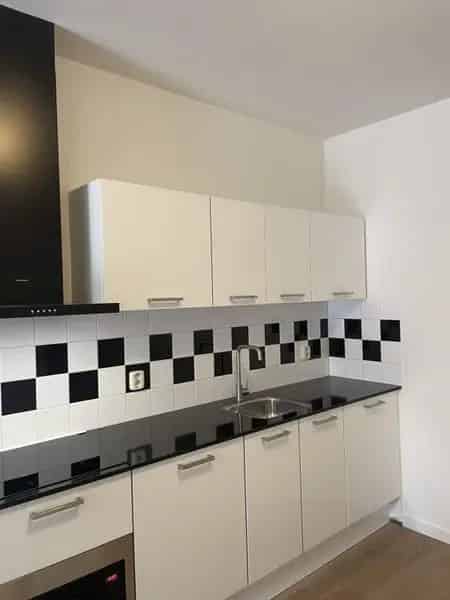 Gemeubileerd Appartement nabij Noorderplantsoen Short Stay 2-6 maanden
