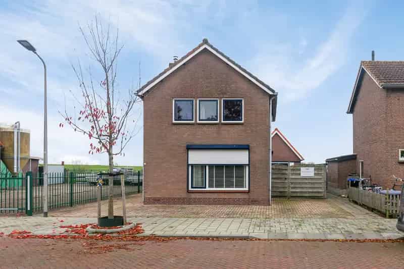 Vrijstaand Huis Stad aan 't Haringvliet Grote Garage Tuin Polderzicht