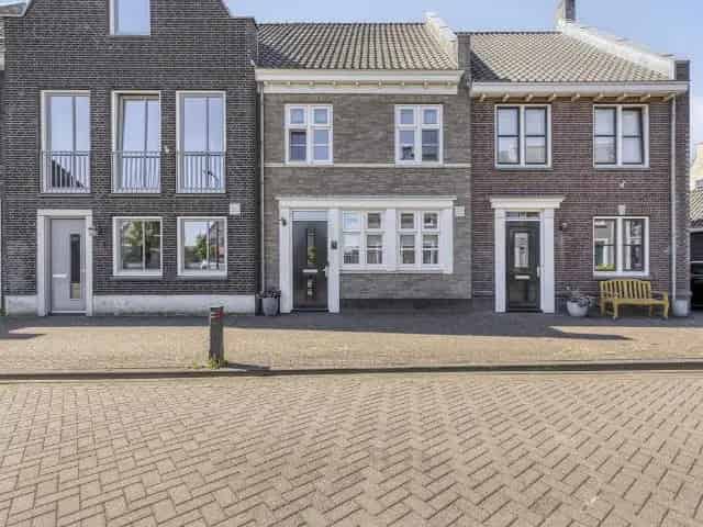 Ruime Tussenwoning Goedereede 4 Slaapkamers Energiezuinig