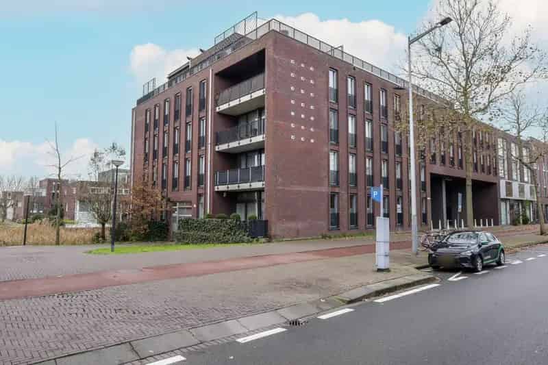 Luxe Appartement IJburg: Direct Beschikbaar Parkeerplaats Inclusief