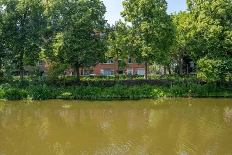Sfeervol appartement Oud-Charlois 1 slaapkamer balkon berging