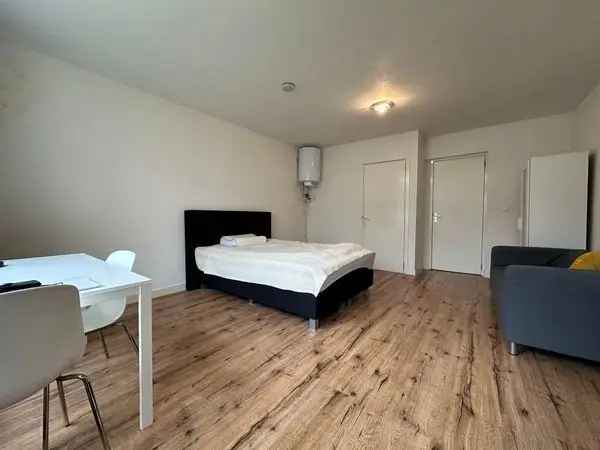 Appartement Te Huur in Rotterdam, Zuid-Holland