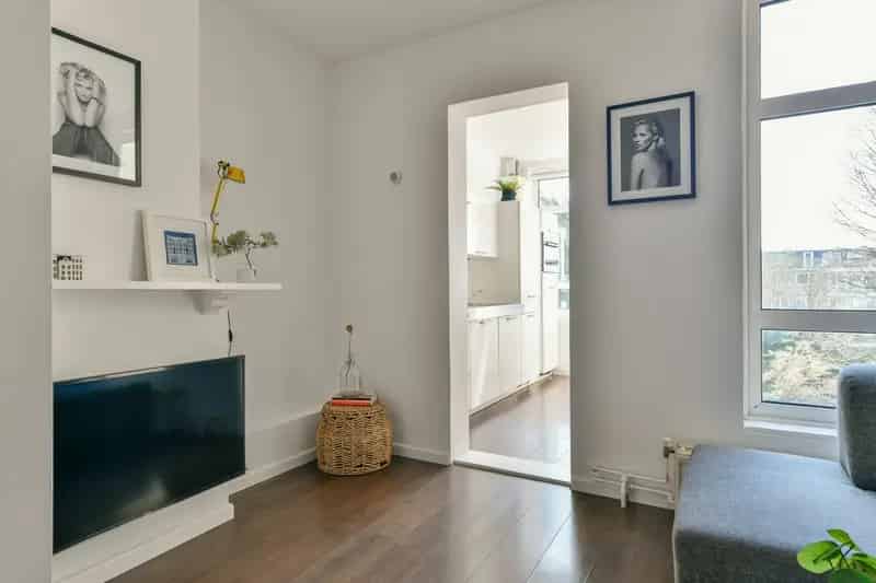 2 Kamer Appartement Spaarndammerbuurt 53m2