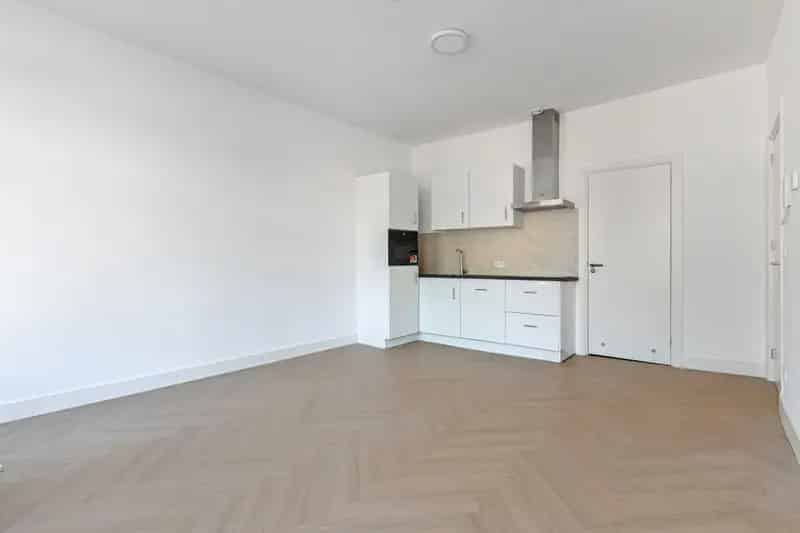 2 Kamer Appartement Den Haag Zeeheldenkwartier