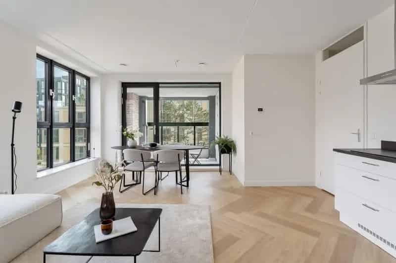 Modern Appartement Haarlem  A+ 54m2 Balkon Zuid Instapklaar
