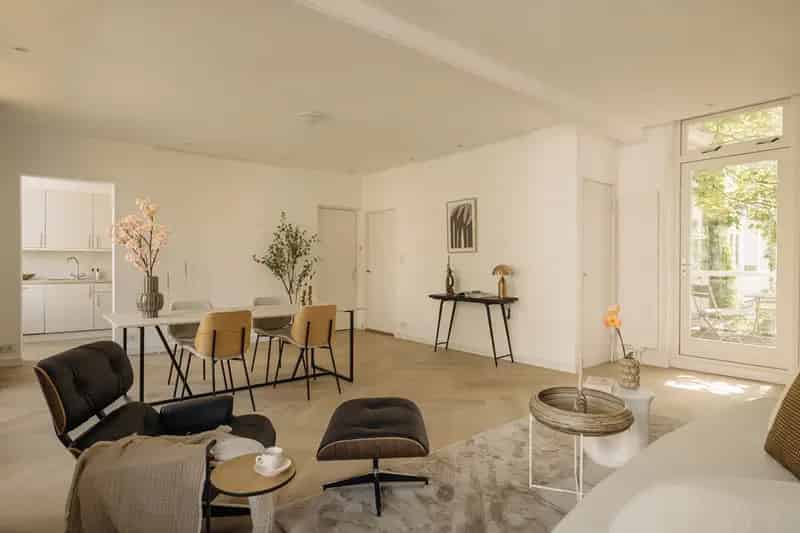 Appartement te koop Van Eeghenlaan Amsterdam