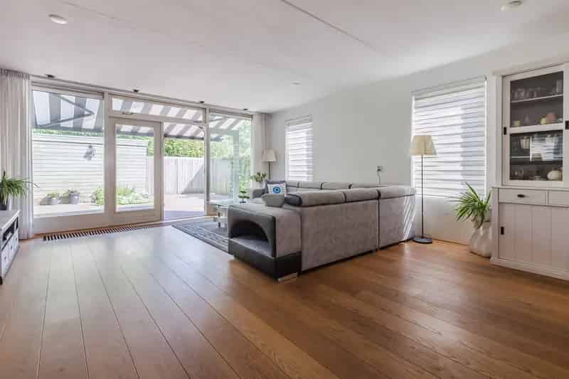 Huis te koop Amstelveen 5 slaapkamers nieuwe badkamer en dak