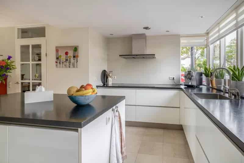 Huis te koop Capelle aan den IJssel 3 slaapkamers tuinhuis