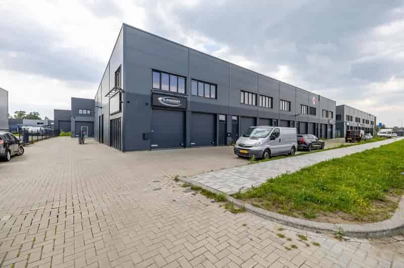 Bedrijfshal Groningen te koop 100m² Eemspoort