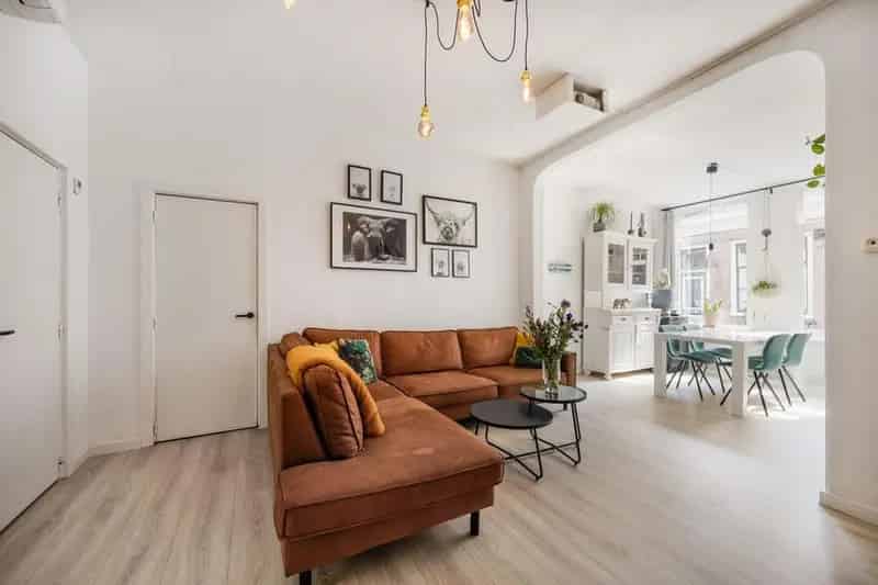 Moderne Benedenwoning in de Vijfhoek Haarlem