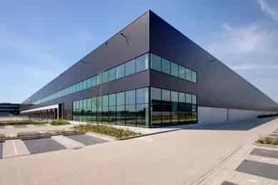 8175 m2 Bedrijfsruimte te Huur Waalwijk Haven 8