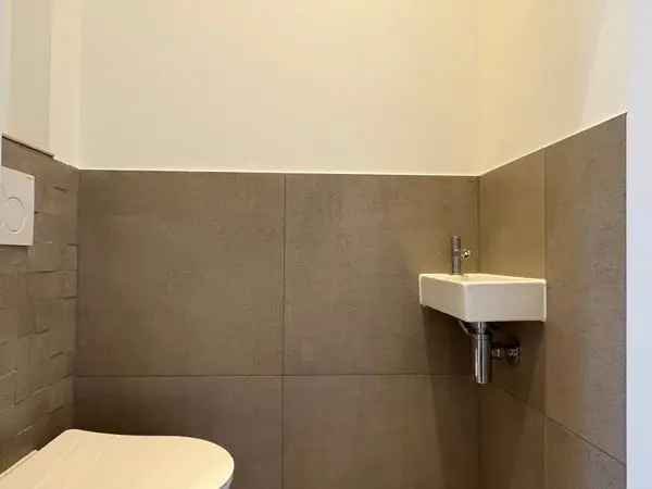 Te Huur: 2 Slaapkamer Appartement Amsterdam Henri Polaklaan Nabij Artis