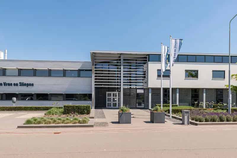 Bedrijfshal Tiel | Zoek bedrijfshallen te koop en te huur: Morsestraat 20 4004 JP Tiel 