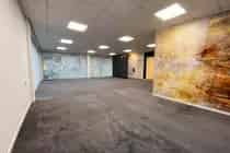 240 m2 Kantoorruimte te Huur Almere