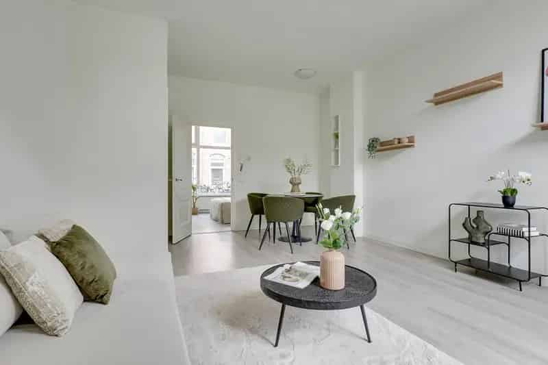 Tweekamer Benedenwoning Bloemenbuurt Tuin 51m2