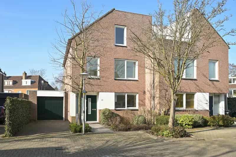Huis te koop Wassenaar Dahliahof 5 slaapkamers 2 badkamers