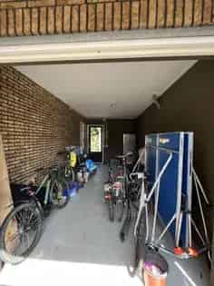 4 Kamer Huis 156m2 Houten Nabij NS Station en Rietplas