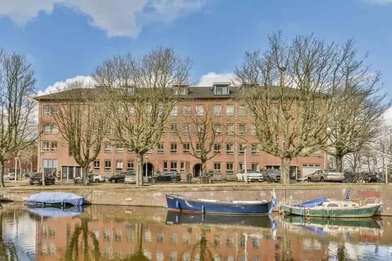 Modern 2-kamerappartement Rijpgracht 53m² gerenoveerd