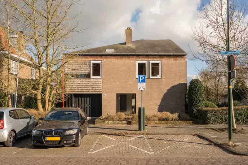 Vrijstaande Villa Oostdorperweg Wassenaar 202m2 Ruime Tuin