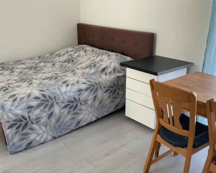Luxe Kamer Den Haag Ypenburg Inclusief Gas Water Elektra