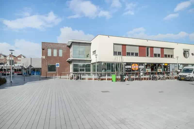 Kantoorruimte te huur Hellevoetsluis 250m2 Winkelcentrum