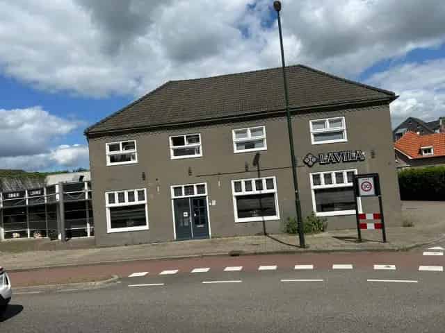 Beleggingspand Beuningen Verhuurde Staat Restaurant Cafetaria