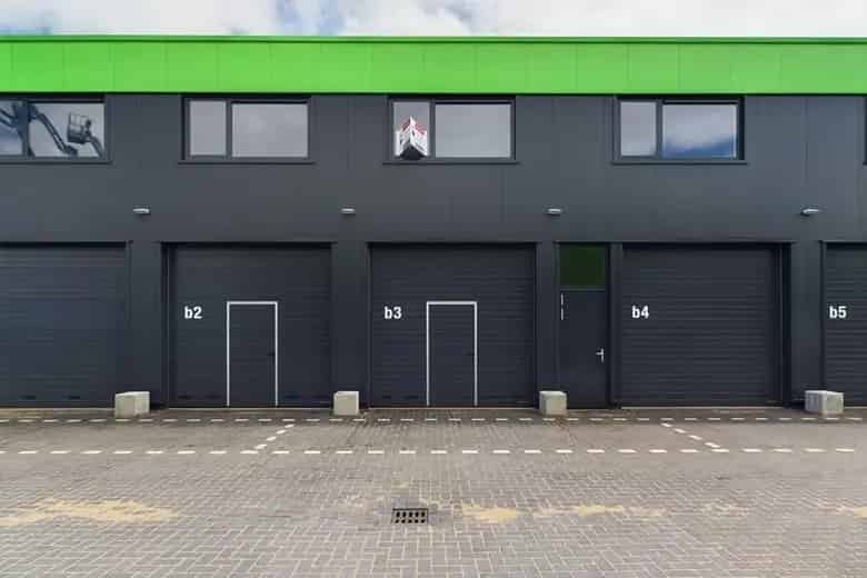 Bedrijfsruimte te huur Oud Gastel 43m2 inclusief verdiepingsvloer