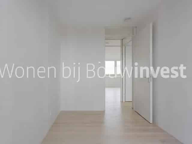 Appartement 82m2 Hoofddorp - Balkon - Parkeerplaats - Moderne Keuken